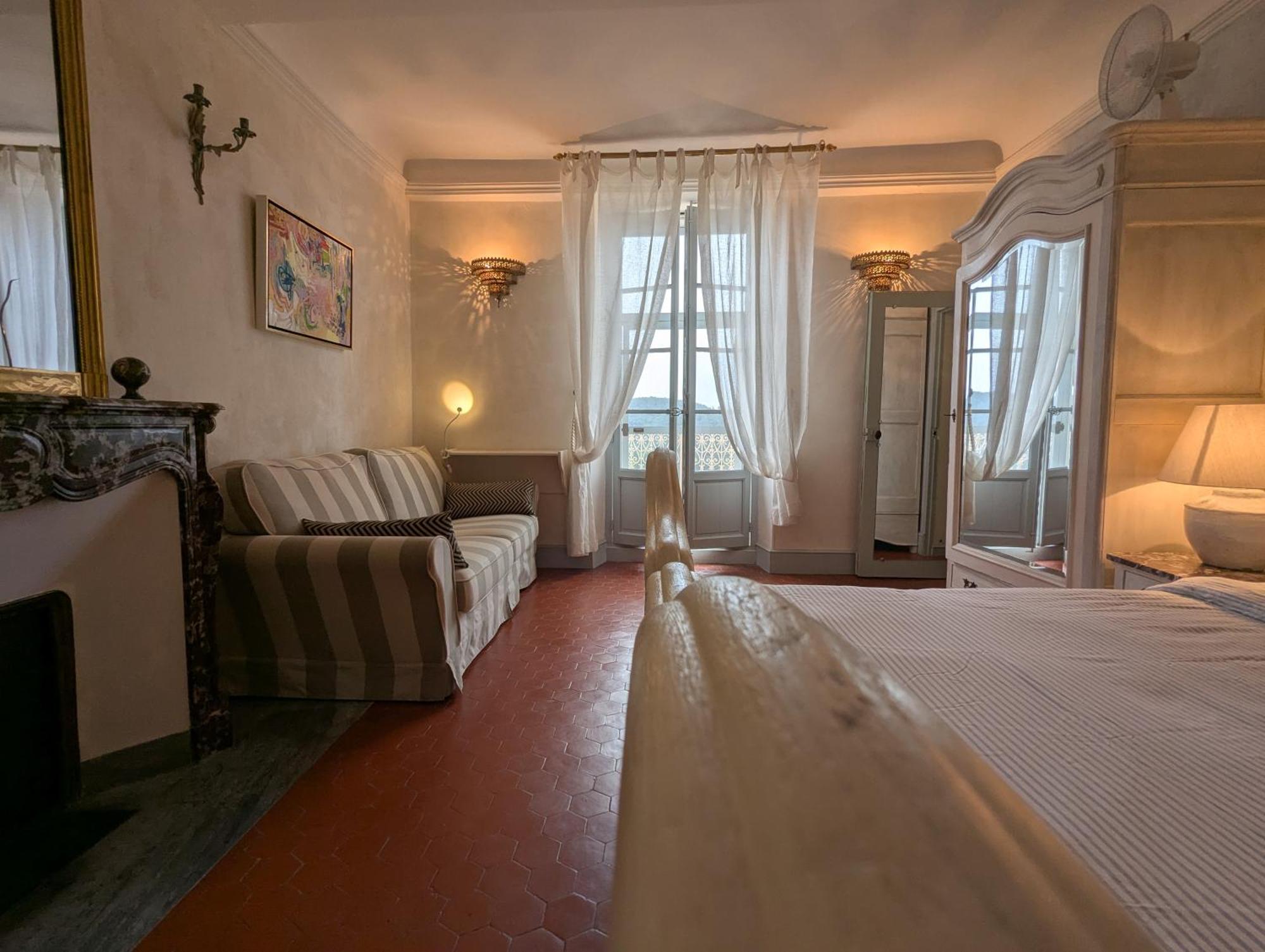 Les Chapeliers Bed & Breakfast Claviers Ngoại thất bức ảnh