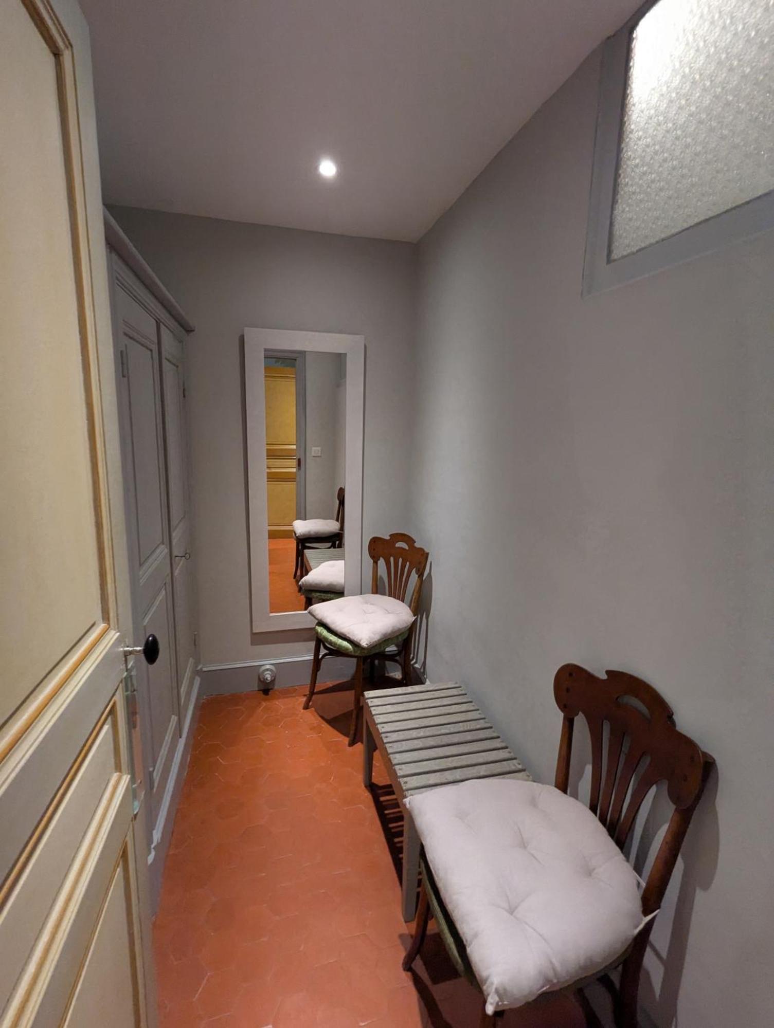 Les Chapeliers Bed & Breakfast Claviers Ngoại thất bức ảnh