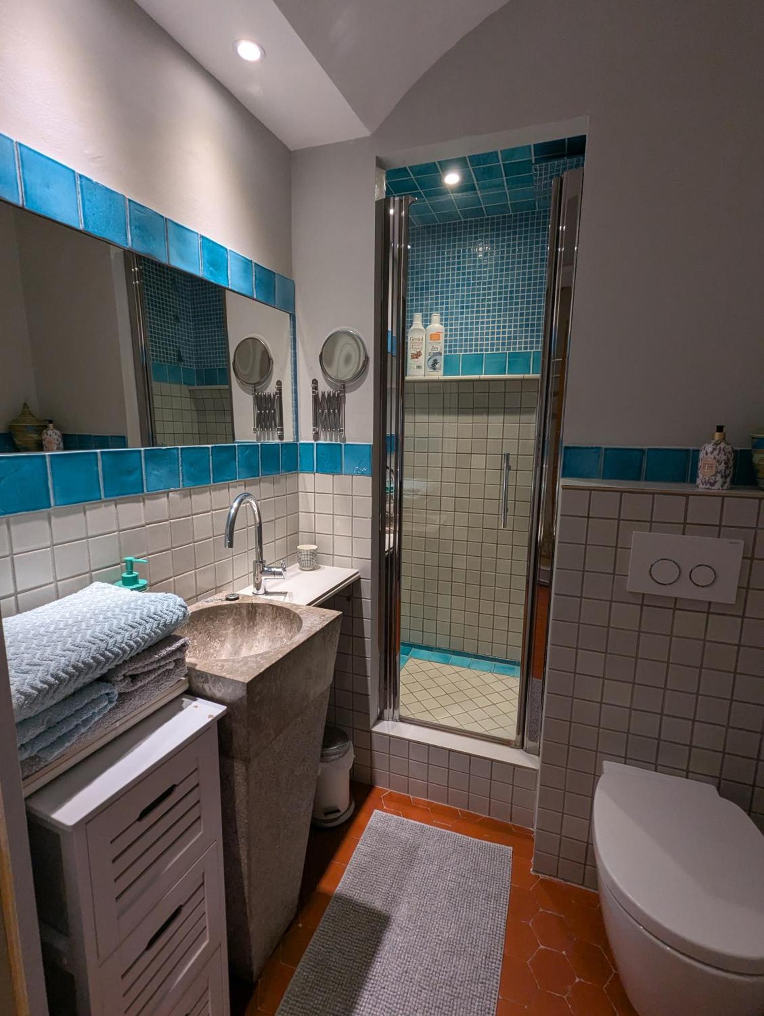 Les Chapeliers Bed & Breakfast Claviers Ngoại thất bức ảnh