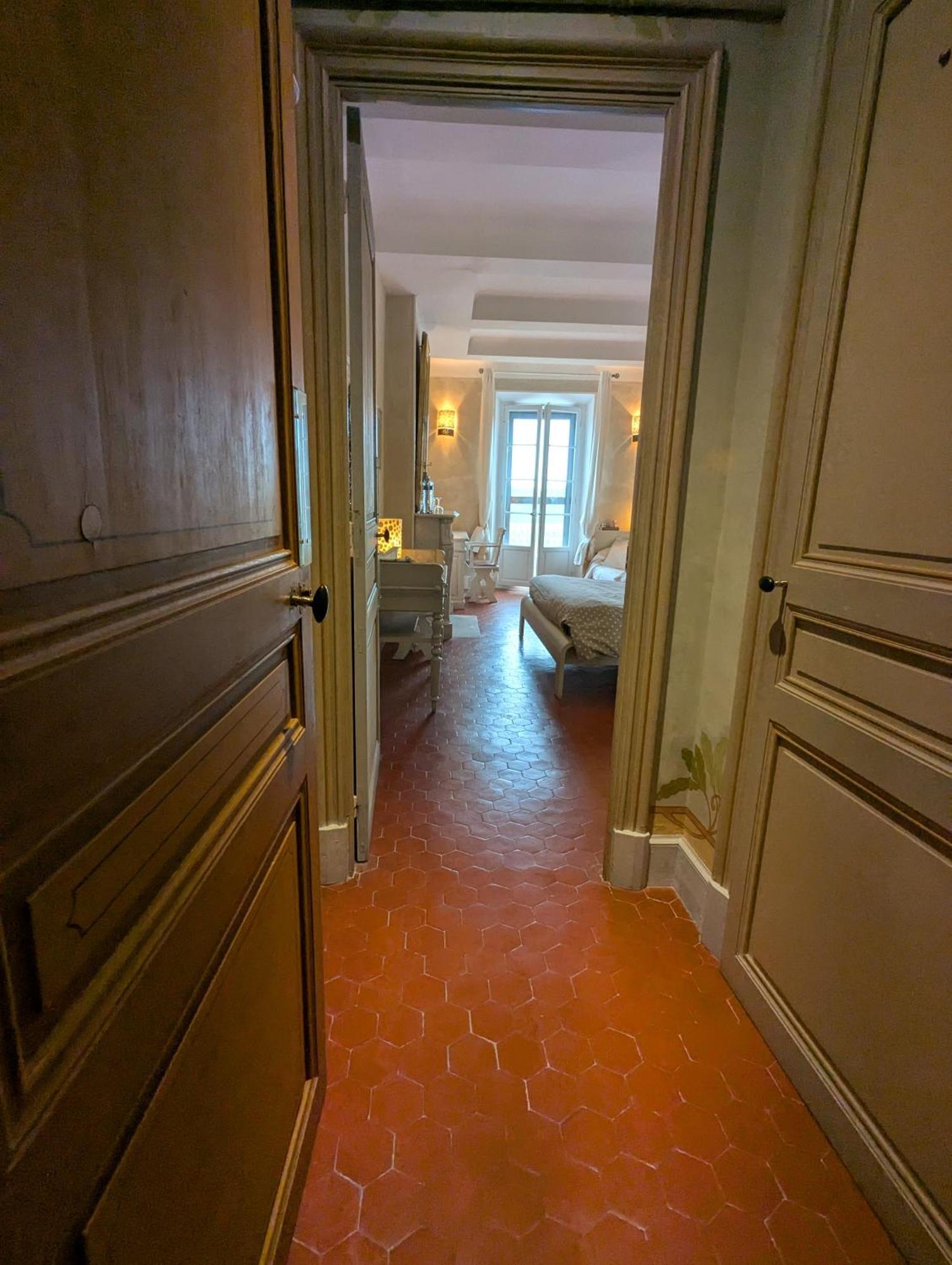 Les Chapeliers Bed & Breakfast Claviers Ngoại thất bức ảnh